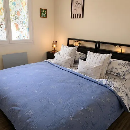 Сasa de vacaciones The French Hideaway - One Bedroom - Twin Or King Bed - Pool & Free Parking