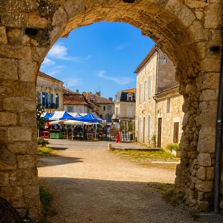 The French Hideaway - One Bedroom - Twin Or King Bed - Pool & Free Parking * Eymet
